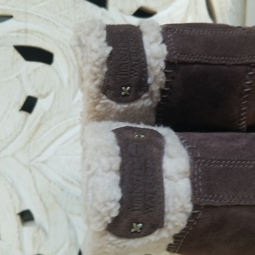 Timberland Genuine Leather Slip on Brown Boots Waterproof Size 6M Mid Calf Style - Picture 6 of 17